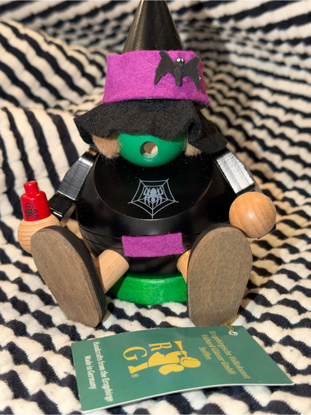 Richard Glässer GmbH Halloween Witch smoker NWT